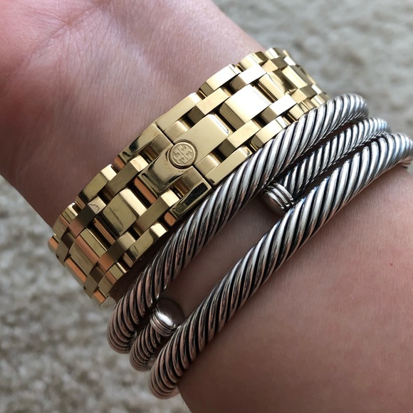 Tory Burch Classic T Watch - Picture 7 of 10